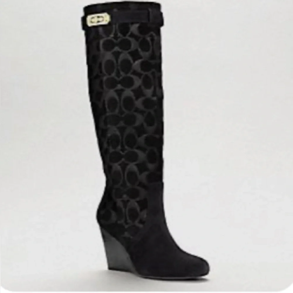 ❤️❤️ Coach Angie Brown Suede Logo Wedge Tall Boots size 7❤️❤️